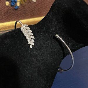 Silver Leaf Bypass bracelet